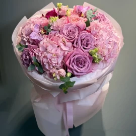 Bouquet of pink hydrangeas, roses and orchids(pre-order)