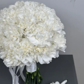 Buchetul miresei cu dianthus (la precomanda)