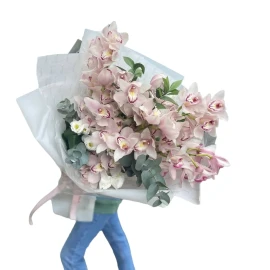 Buchet din orhidei (la precomanda)