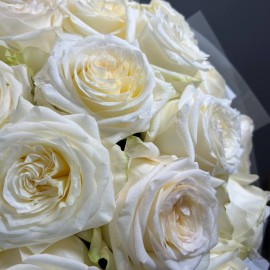 Buchet din 25 trandafiri Candlelight