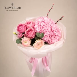 Bouquet with ranunculus, hydrangea and peony roses (pre-order)
