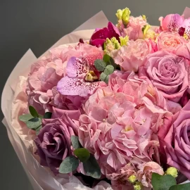 Bouquet of pink hydrangeas, roses and orchids(pre-order)