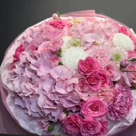 Bouquet of pink hydrangeas, roses and dianthus (pre-order)