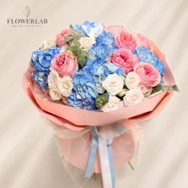 Bouquet of blue hydrangeas and spray roses (pre-order)