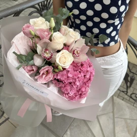 Bouquet with Pink Hydrangea and orchid