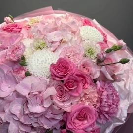 Bouquet of pink hydrangeas, roses and dianthus (pre-order)