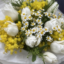 Bouquet with mimosa and tulips