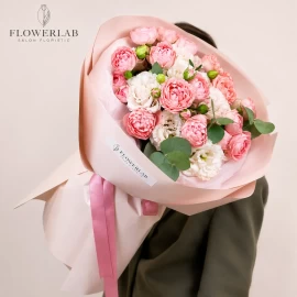 Bouquet of Femke Roses and Eustoma