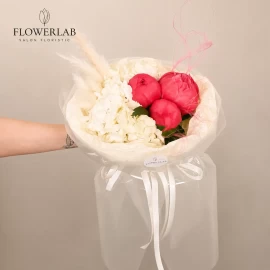 Букет с пионами "Coral Charm" и гортензией №1 (под заказ)