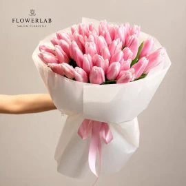 Buchet de 51 de lalele roz pal (la comandă)