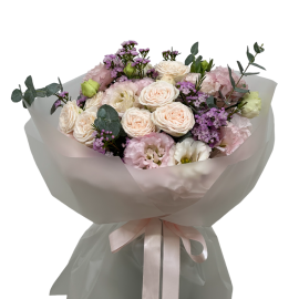 Buchet cu trandafiri crem