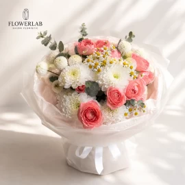 Bouquet with Chrysanthemum, Roses & Chamomile