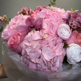 Букет из 5 гортензий, роз и орхидей (под заказ)