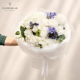 Bouquet with hydrangea, freesia and dianthus