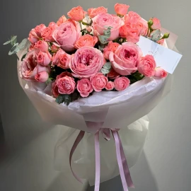 Buchet din trandafiri Pink Expression și Femke