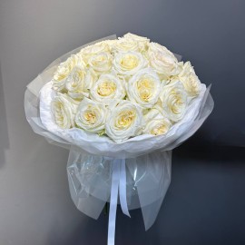 Buchet din 25 trandafiri Candlelight