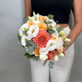 Buchet de mireasă cu trandafiri, dalii și lisianthus (la comandă 14 zile)